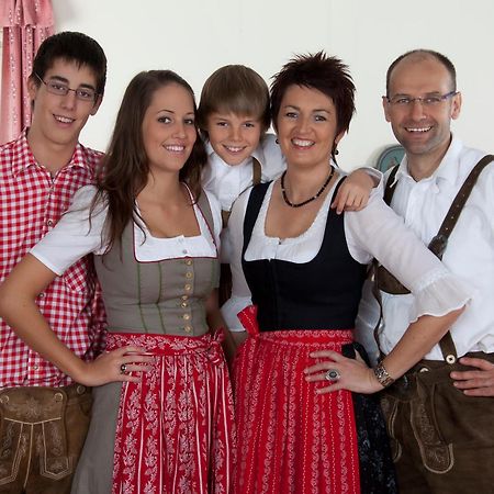 Hotel Flatscher Stuhlfelden Екстериор снимка