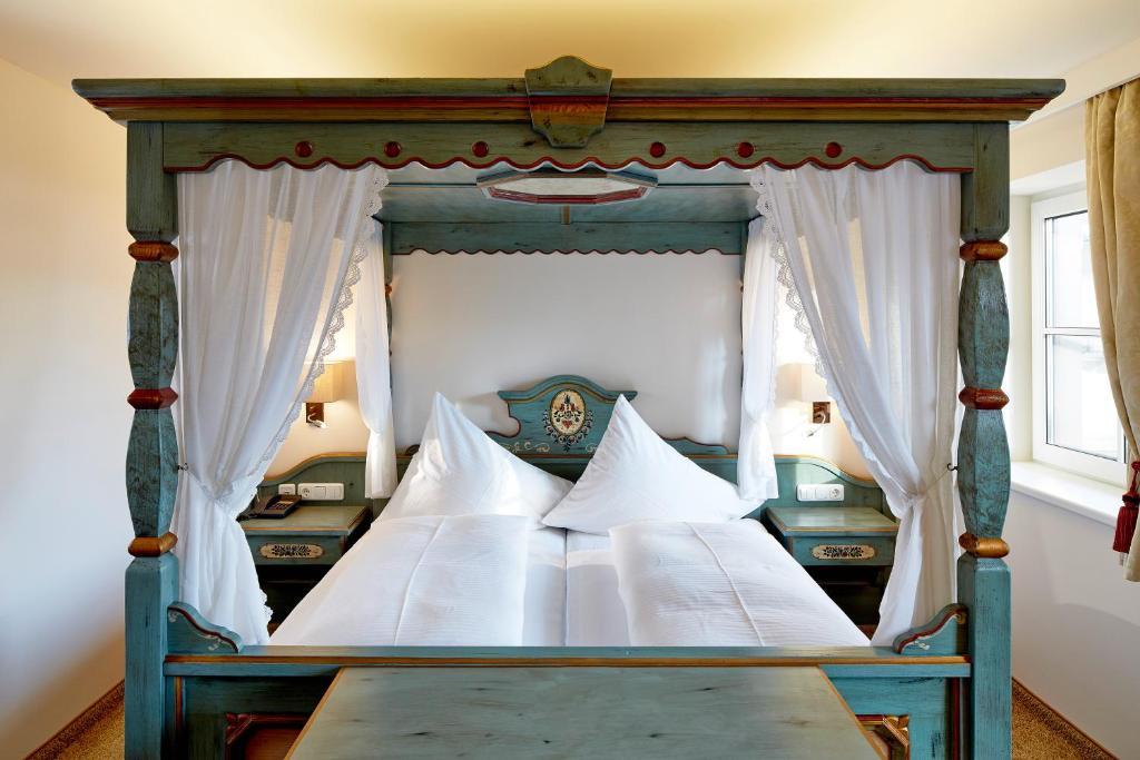 Hotel Flatscher Stuhlfelden Екстериор снимка